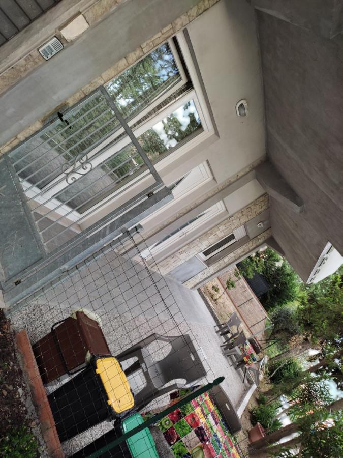 Villa Paoletti, Appartamento Confortevole Nel Cuore Di กราดารา ภายนอก รูปภาพ